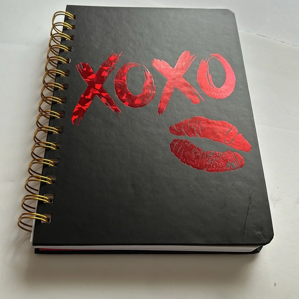 Greatworks Spiral “XOXO 💋” Journal Notebook